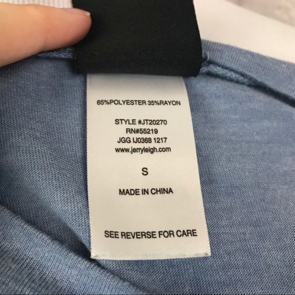 Woodstock Vintage Graphic Tee Small V Neck Lace Up - Picture 8 of 8